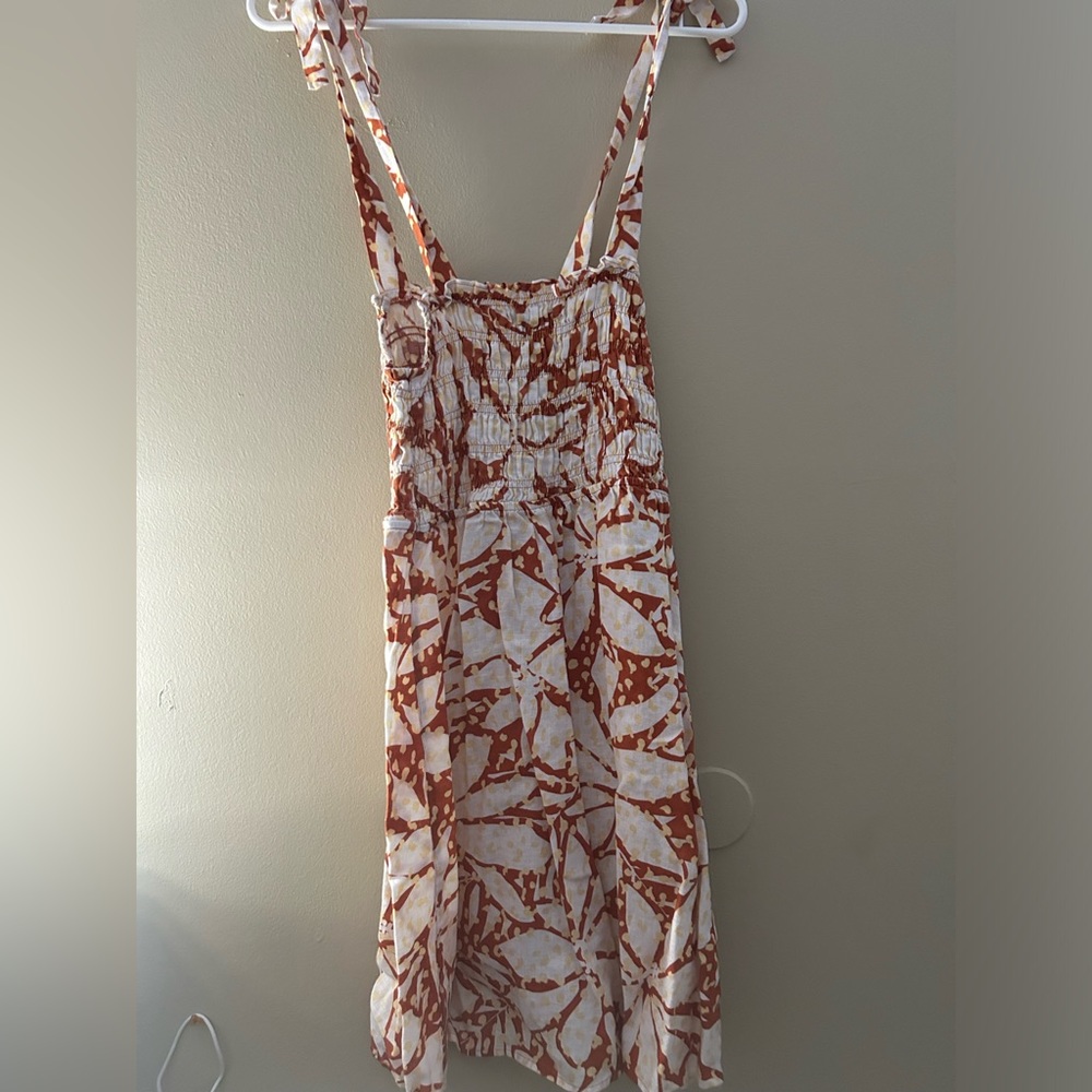 Spring Dress 👗 - Picture 2 of 5